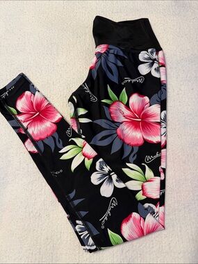Mahiku Floral Leggings - Black/Pink